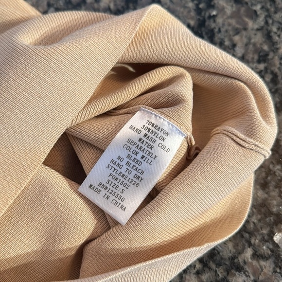 Hera Collection strapless mock collar nylon dress NWT S - Picture 9 of 9